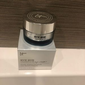 IT Cosmetics Bye Bye Under Eye Cream